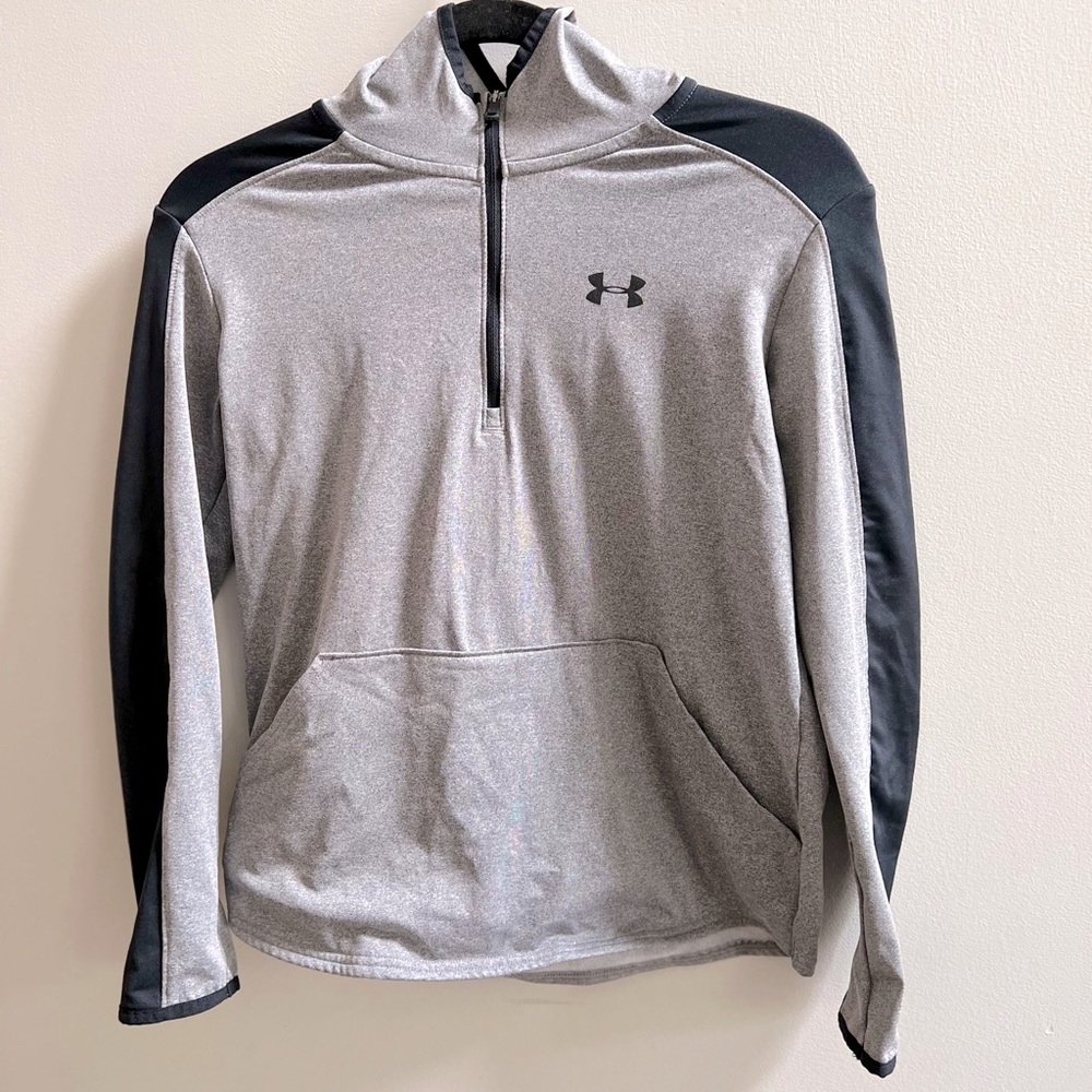 Under Armour boys hoodie size youth large